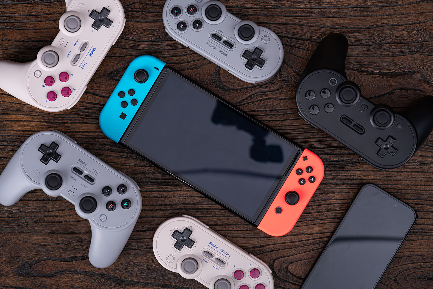 Manette de jeu Bluetooth 8Bitd - Turing Pi 2 avis et prix